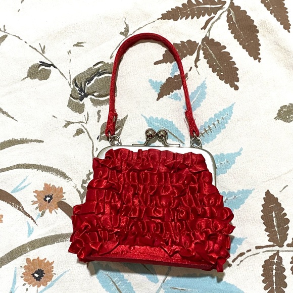 *3 for $15* Tiny Red Ruffle Purse❤️💋 - Picture 2 of 5